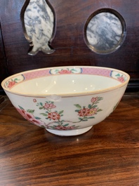 A pair of Chinese famille rose floral bowls, Yongzheng/Qianlong